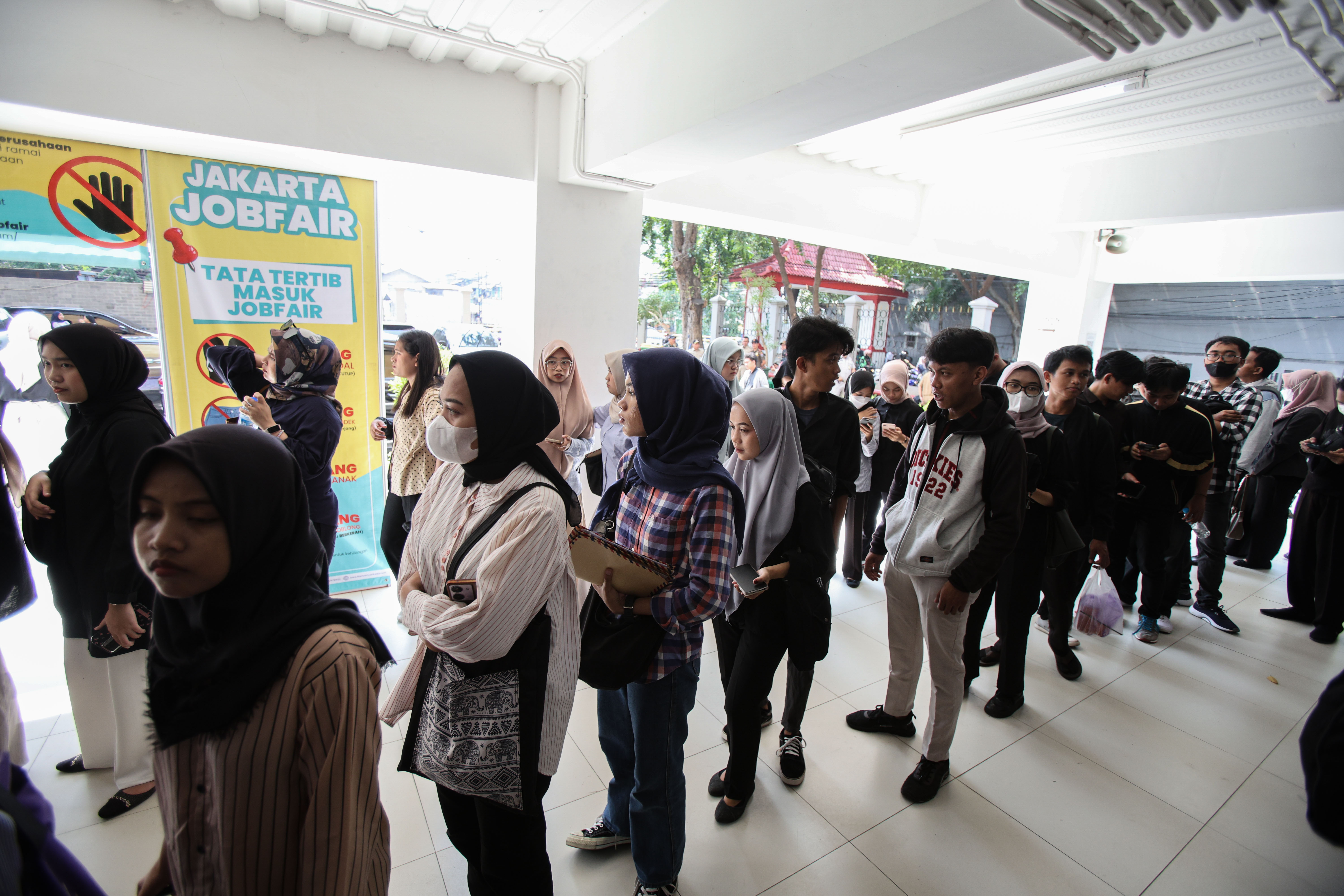 Teluku untuk artikel Pengangguran Meningkat, Ada Apa dengan Perekonomian RI?