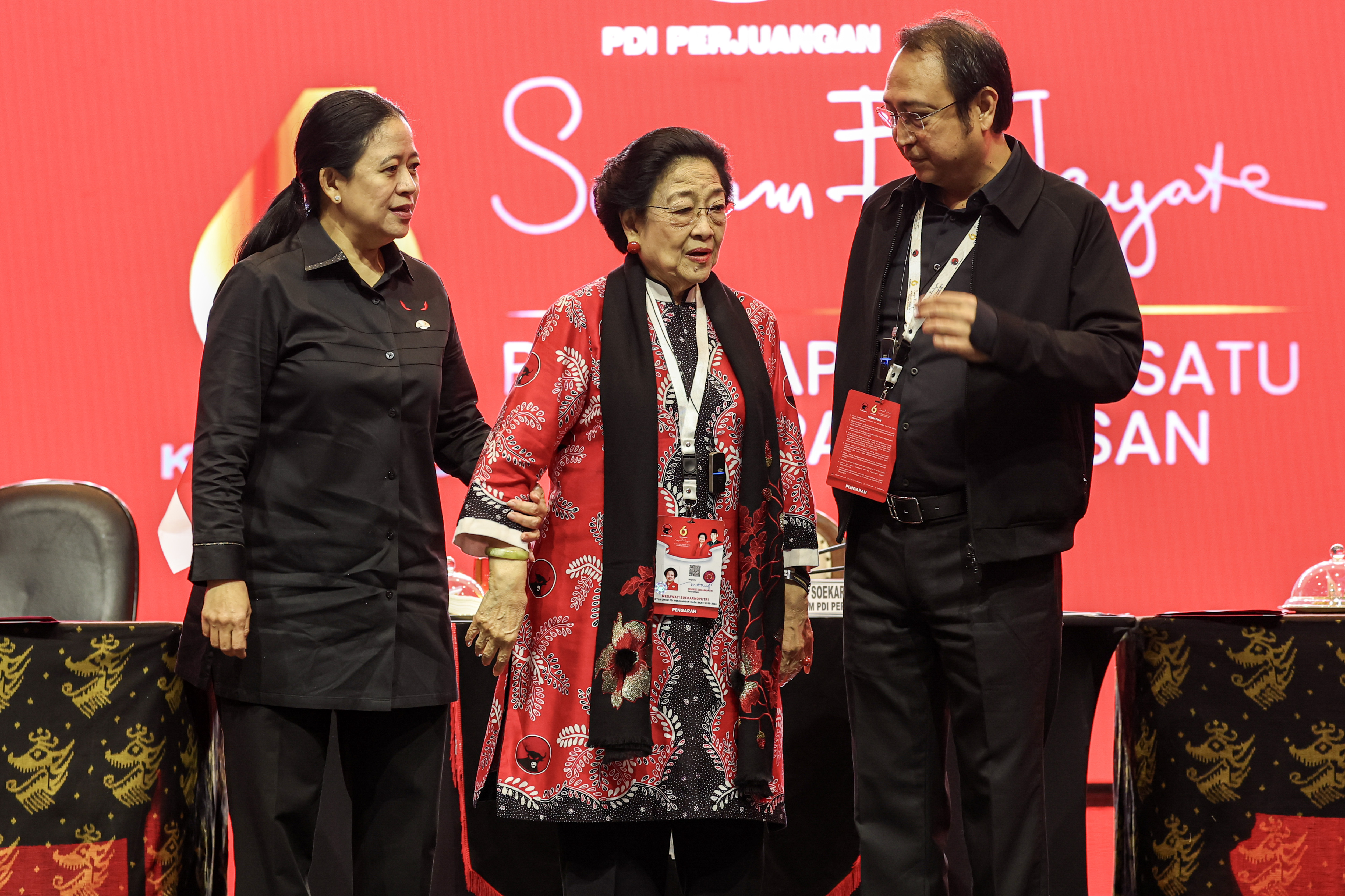 Teluku untuk artikel PDI-P Memasuki Masa Menentukan